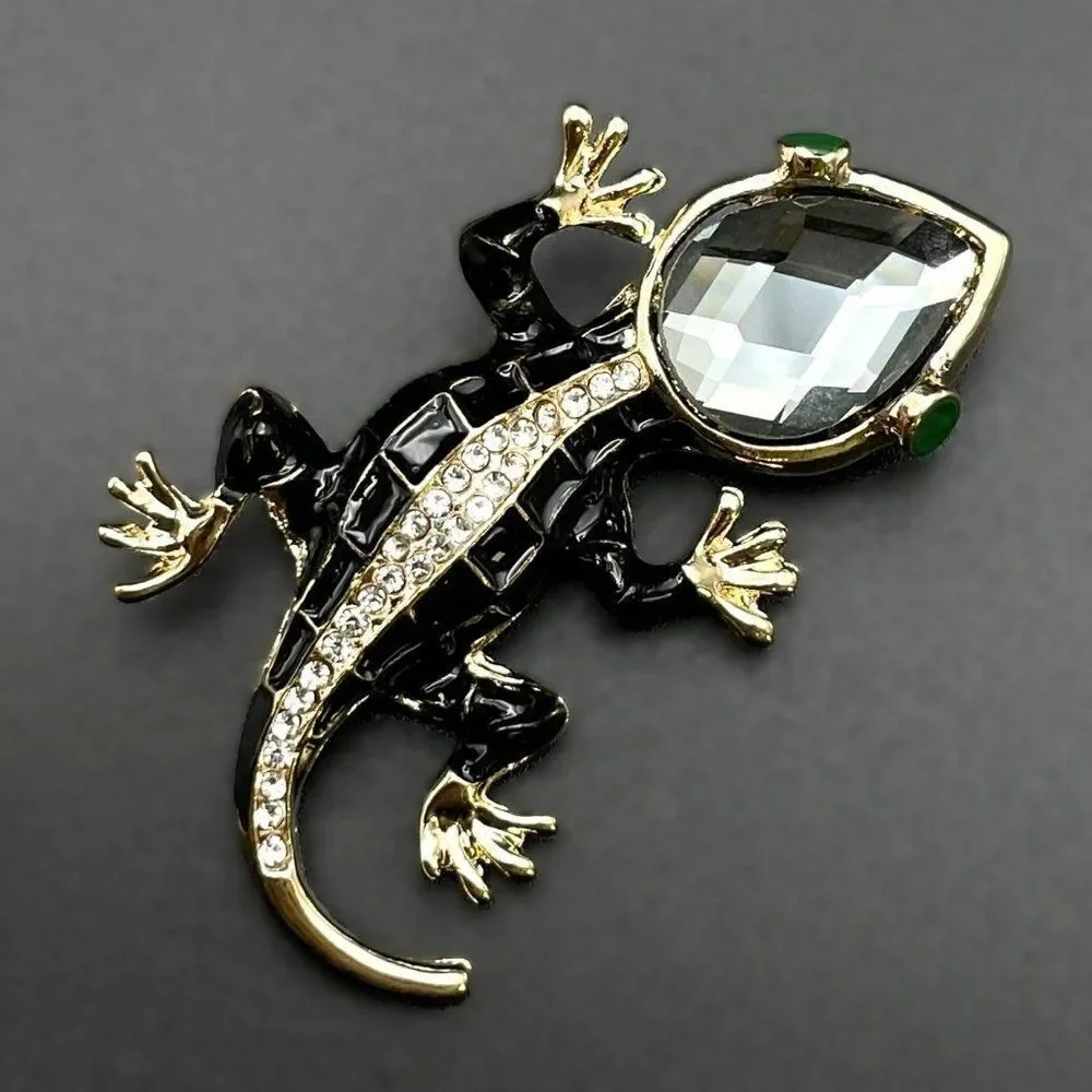 Yellow Gold with White Diamond and Gray Crystal Enamel Lizard Pin Back Brooch